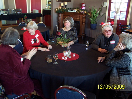 KCDW HolidayParty2009-065